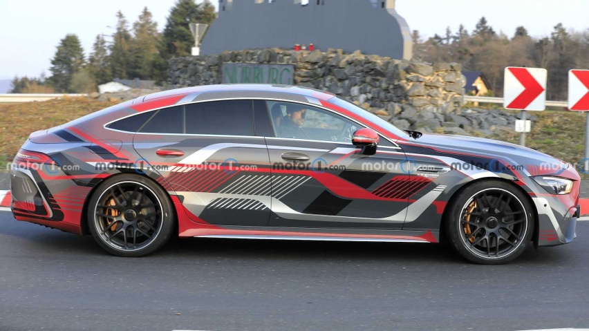 奔驰AMG GT73e路试谍照曝光 V8混插系统打造最强GT跑车