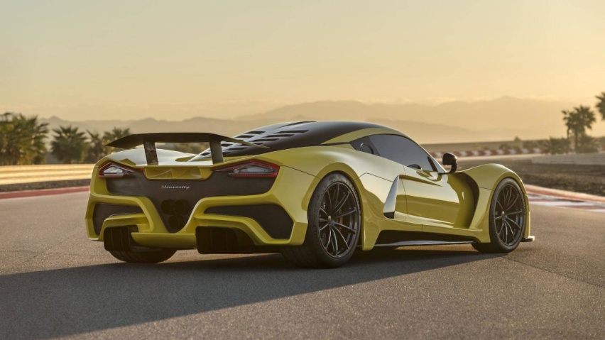 欲掀翻布加迪地位，极速500km/h的量产版Venom F5