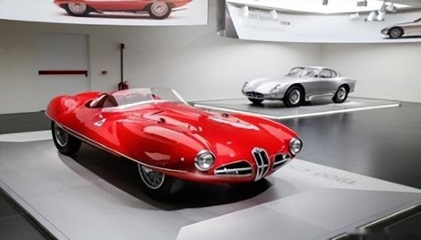 阿尔法·罗密欧迎庆Quadrifoglio（四叶草）和Autodelt