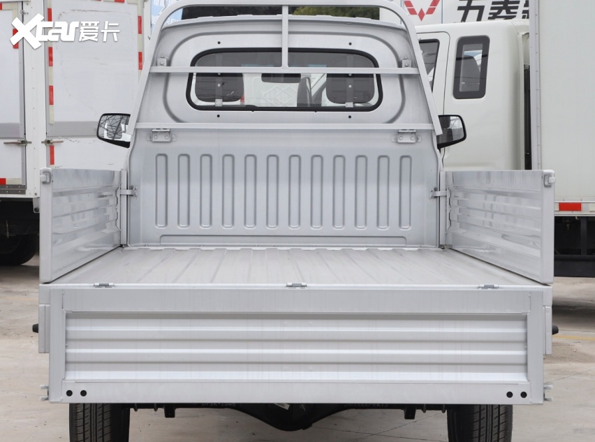 3.29万买台大车；货箱2900mm配1.6L发动机；东风小康C31