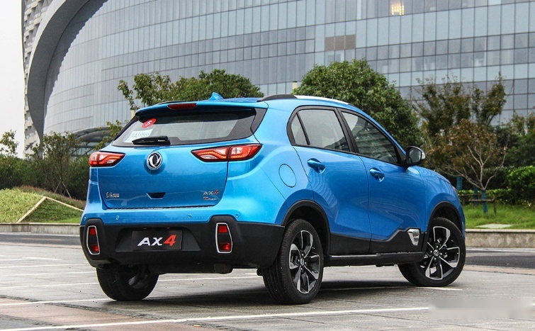 东风风神AX4 1.0T车型上市 7.59万起售