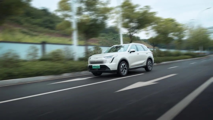试驾哈弗枭龙MAX：动力堪比3.0T油车，底盘还有进步空间