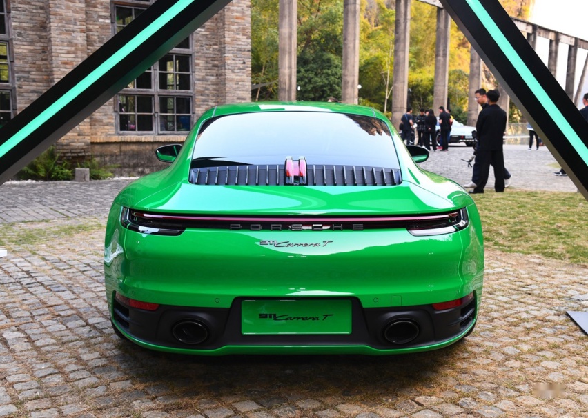 保时捷911 T的亮点，不只是在145.1万的售价，还有动力