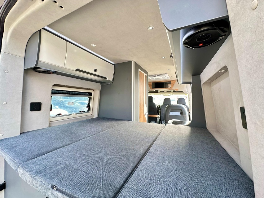 进口德国MAN四驱商旅房车,性能强大配置豪华 现车实拍