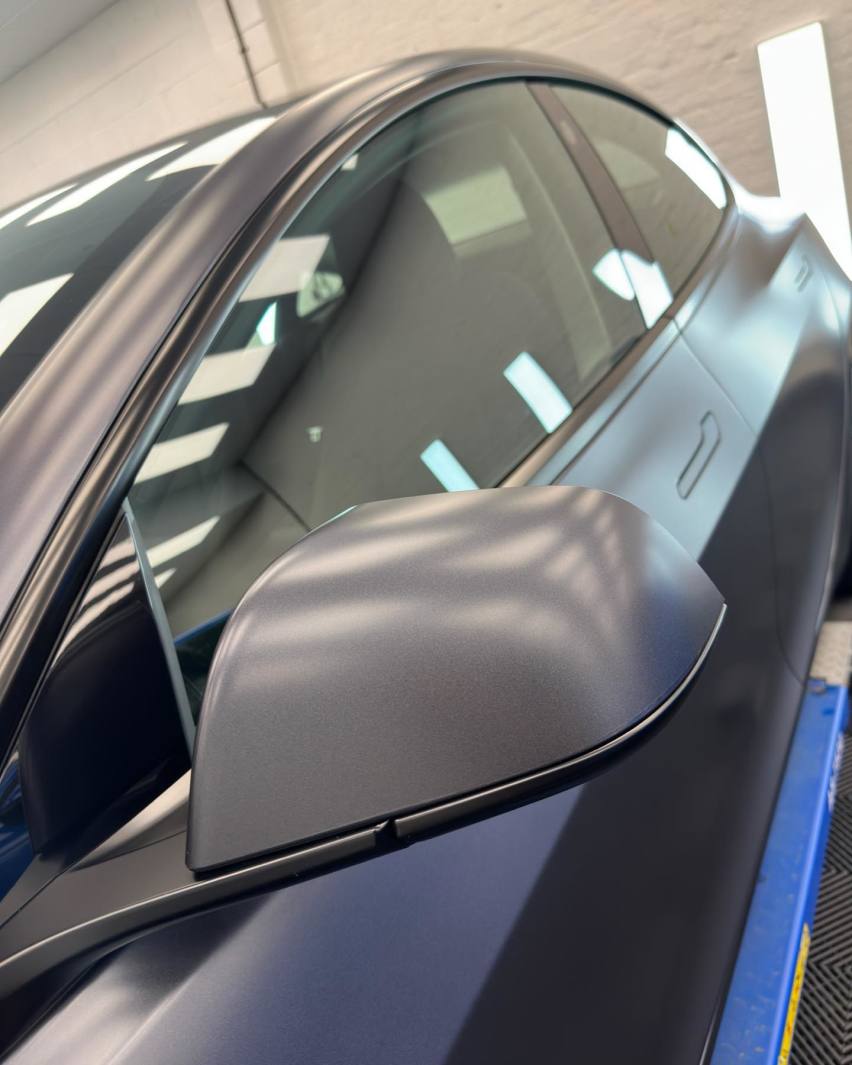 特斯拉高性能版Model 3 Dual Motor装贴XPEL隐形车衣