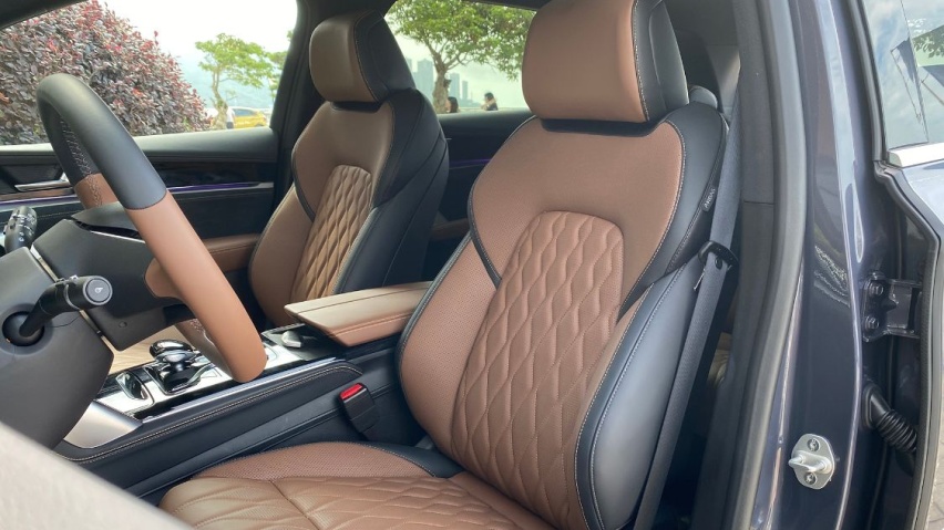 7座SUV/油耗低，适合家庭消费者，试比亚迪唐 DM-i