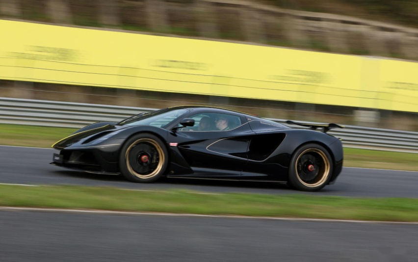 2024 LOTUS DAY，路特斯“冠军黄”浙赛绽放
