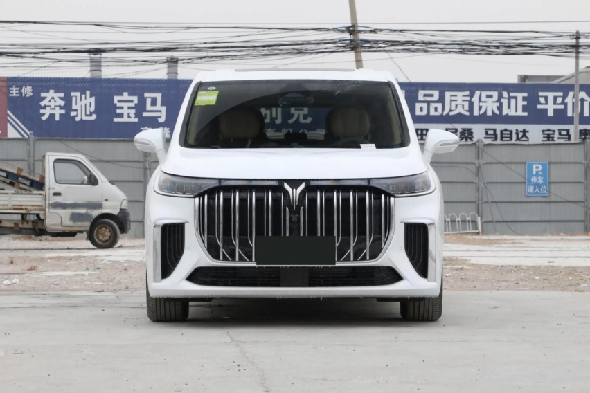 实力见真章！高配传祺E9遇上中配岚图梦想家PHEV，谁更值得入手？