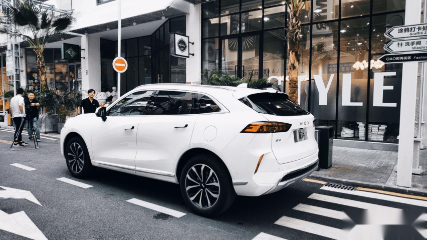 深圳试驾WEY摩卡，重新定义豪华中型SUV，让智能驾驶成为主流
