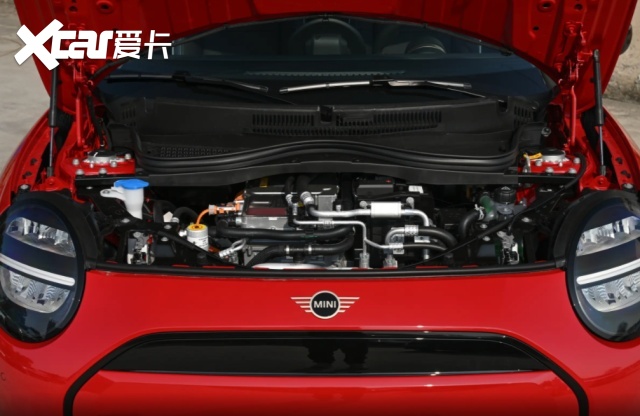 售2598万元外观运动感十足电动MINICOOPERSE赛车(图2)