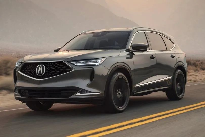 这台最新的豪华旗舰SUV，能叫板BBA吗？