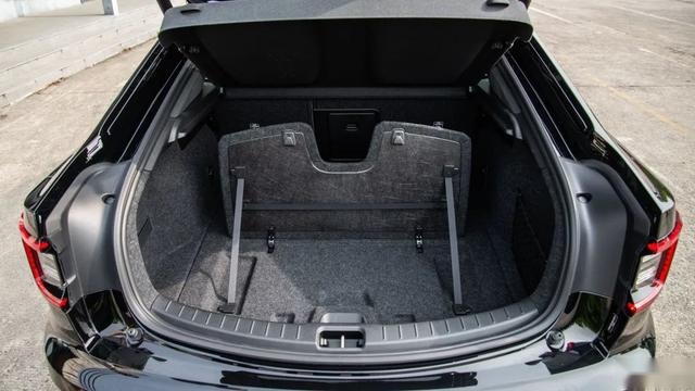 Polestar 2我一定要花¥42000选装这辆车的安全带