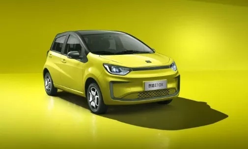 最佳通勤座驾!思皓E10X能拼得过宏光MINI EV吗?