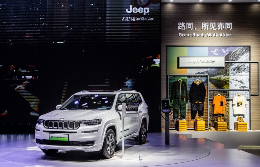 Jeep新能源车型双雄出征，携地表更强SUV家族亮相北京车展