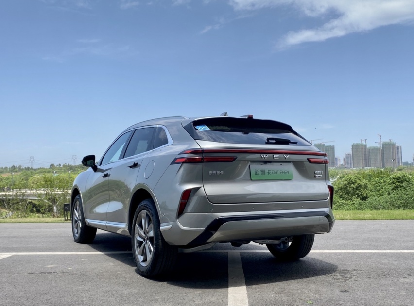 以全新面貌挑战理想L7，试驾新摩卡DHT-PHEV