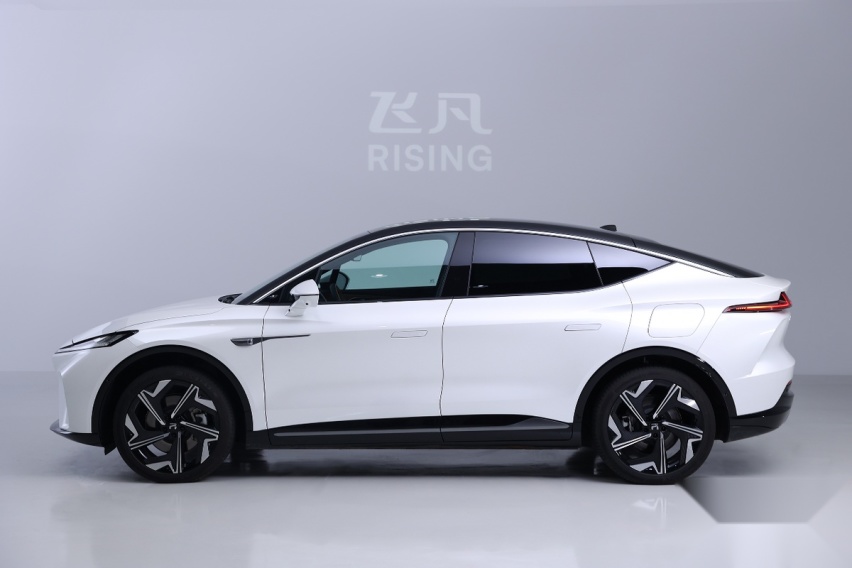 小鹏G6对比2024款飞凡R7 谁是“经济适用”车？