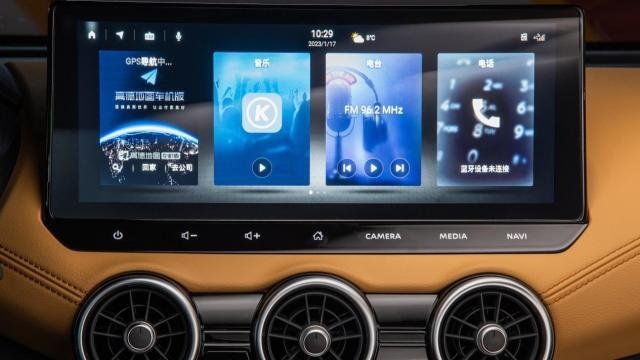 还只看朗逸、轩逸？秦PLUS冠军版能否对合资家轿降维打击？