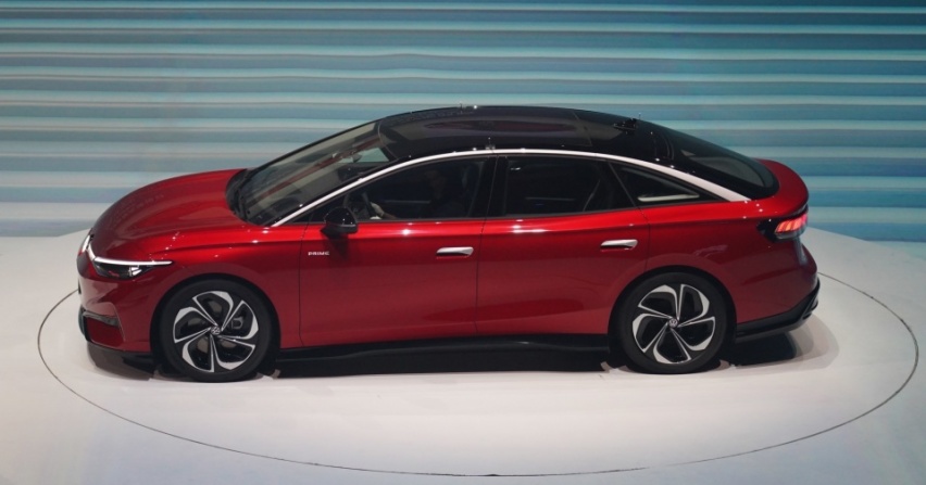 买不起特斯拉Model 3，选了一汽大众ID.7，开了3个月才知道选对
