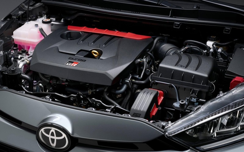 新增8速自动变速箱 新款GR YARiS官图发布