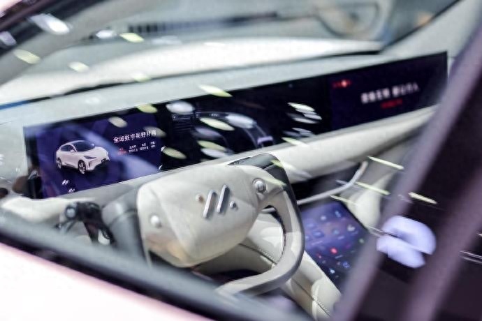 智己LS6、极越01、哈弗猛龙在列！10月份即将上市的5款重磅新车