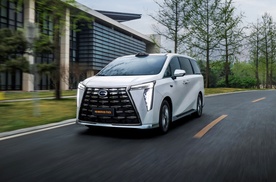 含“华”量最高的MPV，传祺向往M8乾崑上市，35.99万元起