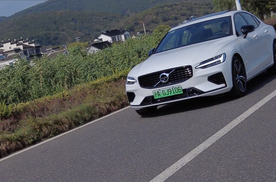 ​709牛·米峰值扭矩，4.7秒破百，沃尔沃S60 T8的乐趣在哪里？
