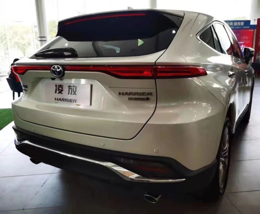 丰田凌放：一个让RAV4荣放尴尬的弟弟