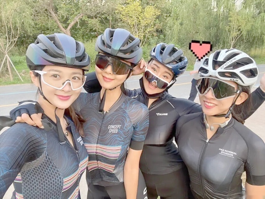 美女网红带火单车，福伦王土拨鼠梅花万元碳纤维自行车断货严重！