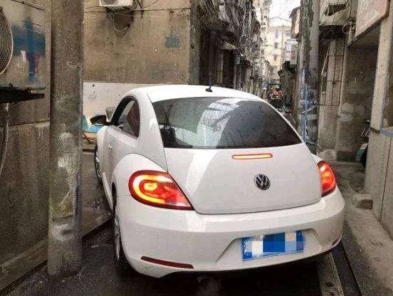 后续报道来了！举报违停车，短短两个月赚了32万，这钱烫手吗？