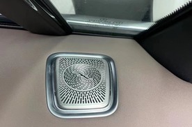 奔驰EQS SUV升级小柏林音响系统是一种高端音响系统