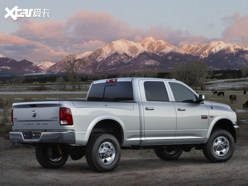 道奇Ram 2500 Power Wagon 75周年