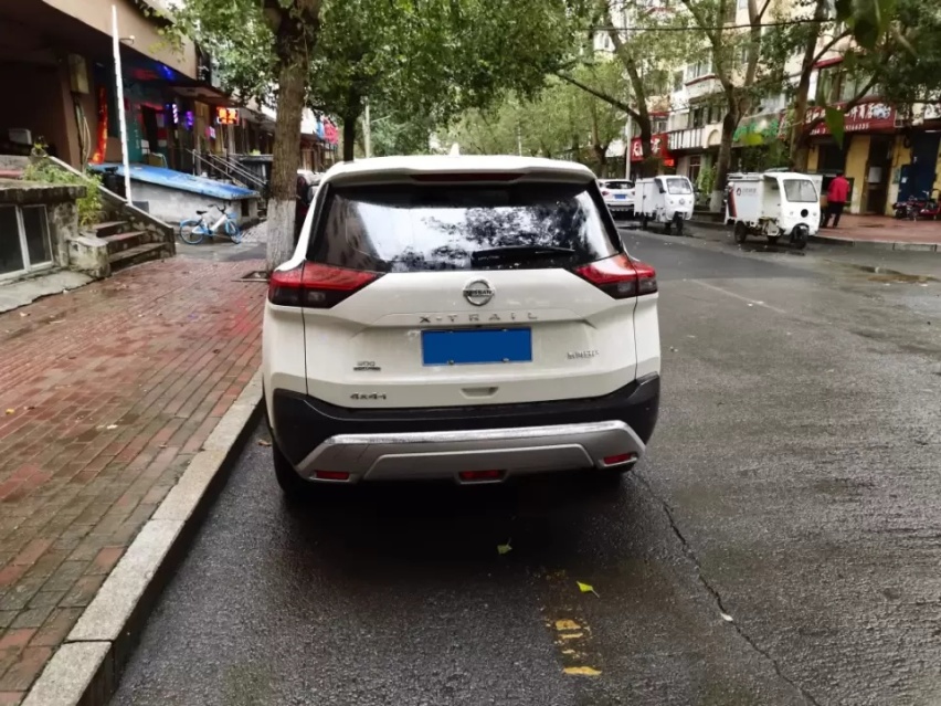 管它评论区的枪林弹雨,我买的三缸奇骏是好车