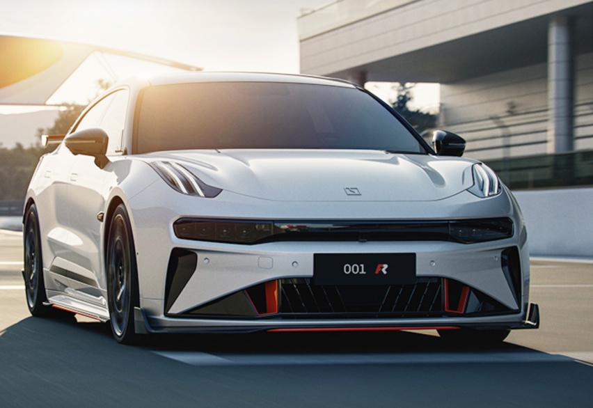 26.9万元起！极氪001官降3万-3.7万元，还看Model Y？