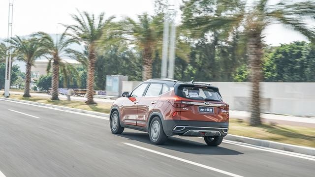 最会玩“性价比”的韩系车，10万出头给你这台SUV