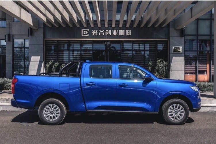 长城炮商用/乘用皮卡柴油8AT售11.78万起