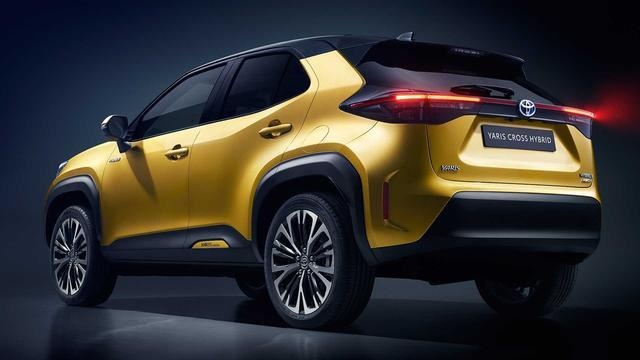 可甜可野的丰田小型SUV，四驱加持的YARiS Cross跨界来袭