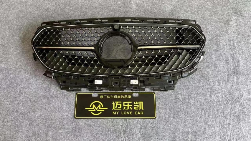 小升级大变化，2024款奔驰E300L改装原厂发光中网