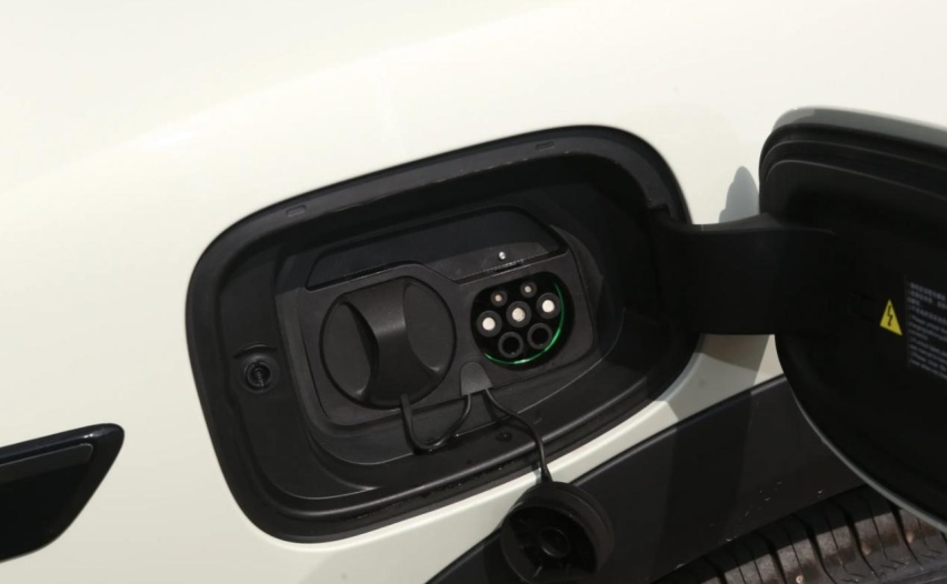 2024款比亚迪元UP，小型纯电SUV，车身热成型钢占比11%