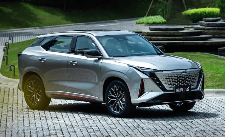 充满个性的SUV，哈弗二代大狗与欧尚Z6你pick谁？