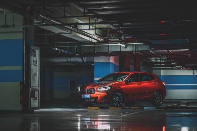 双倍个性，试驾新款BMW X2耀夜版