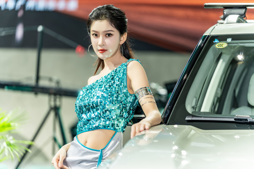 2024广州车展小姐姐大合集！是真男人就坚持到最后一张！