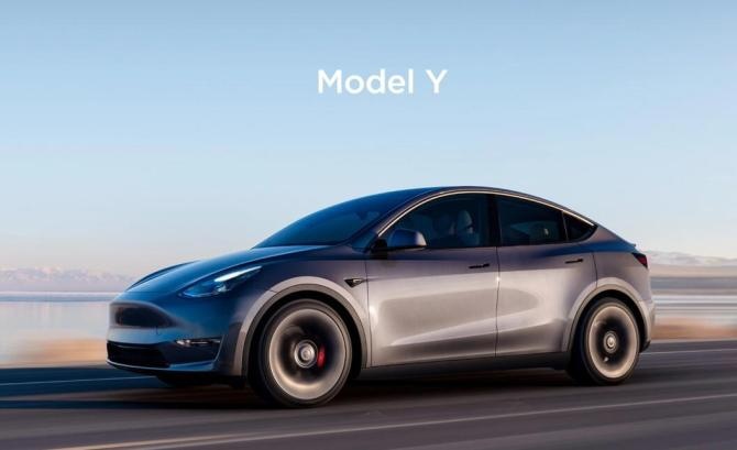 特斯拉Model Y.jpg