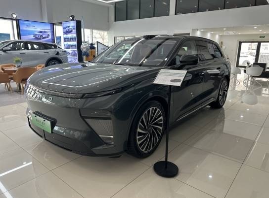 吉林华众星4S店抢先实拍星途星纪元ET  内外亮点足的中大型SUV