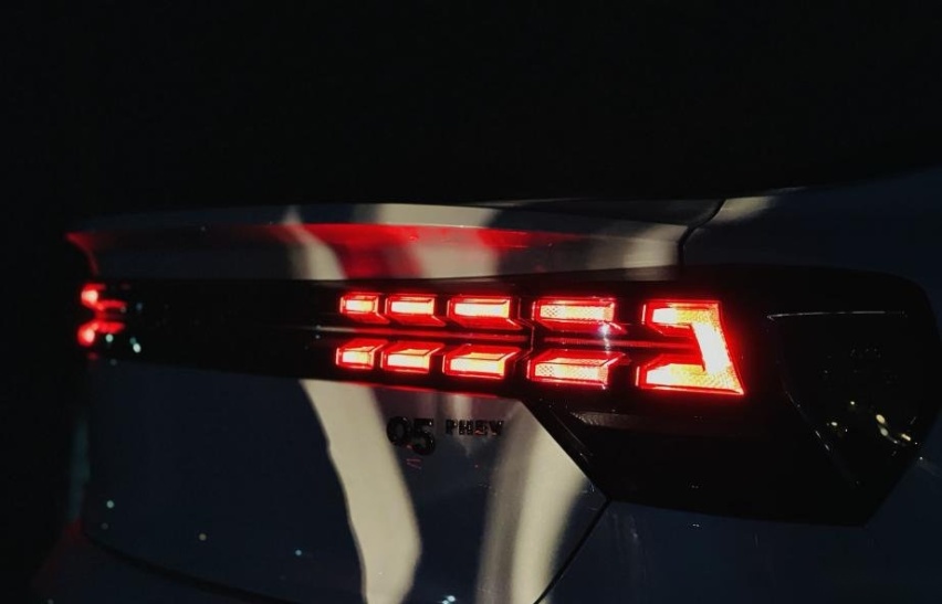 试驾领克05 PHEV：不盲从潮流，也不刻意谄媚