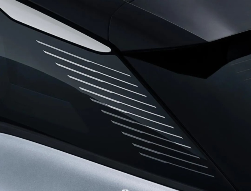 配置、款型、设计调整，2024款凡尔赛C5 X补贴可达2万元