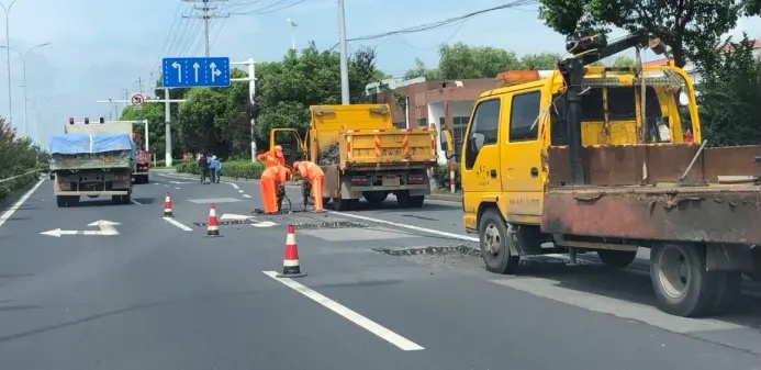 【e汽车】实测理想汽车城市NOA:不依赖高精地图、安全为先