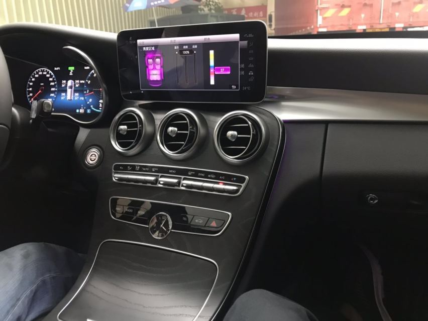360全景很多，为什么一定要选原厂360全景，奔驰C级案例
