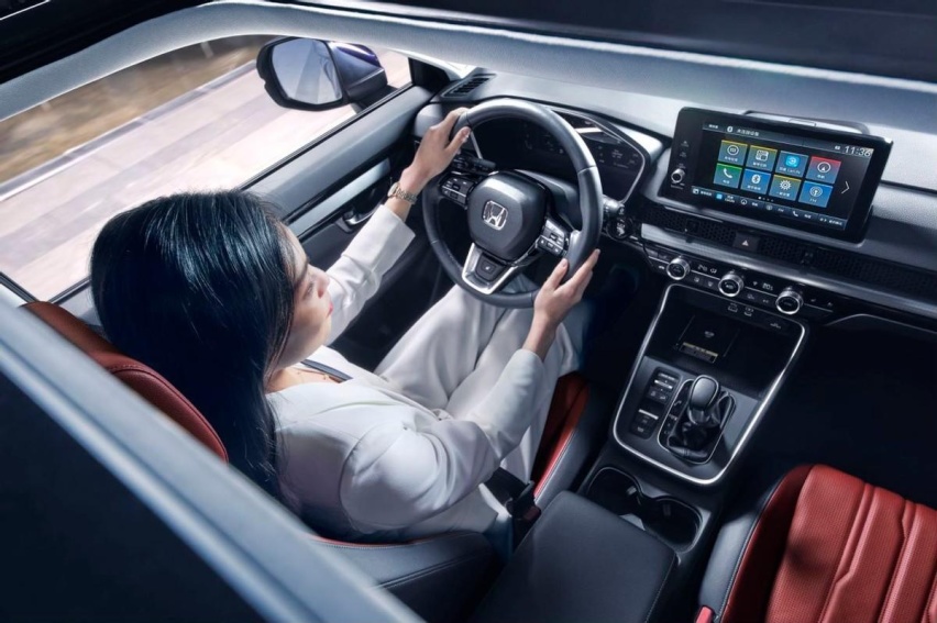15万级王牌合资SUV，皓影与CR-V内战，你选谁？