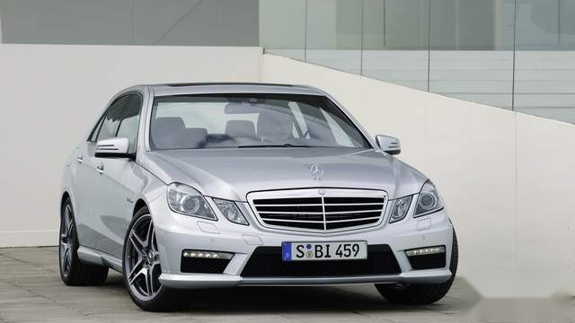 下一代AMG E 63可以失去V8，但请保留刺激元素！
