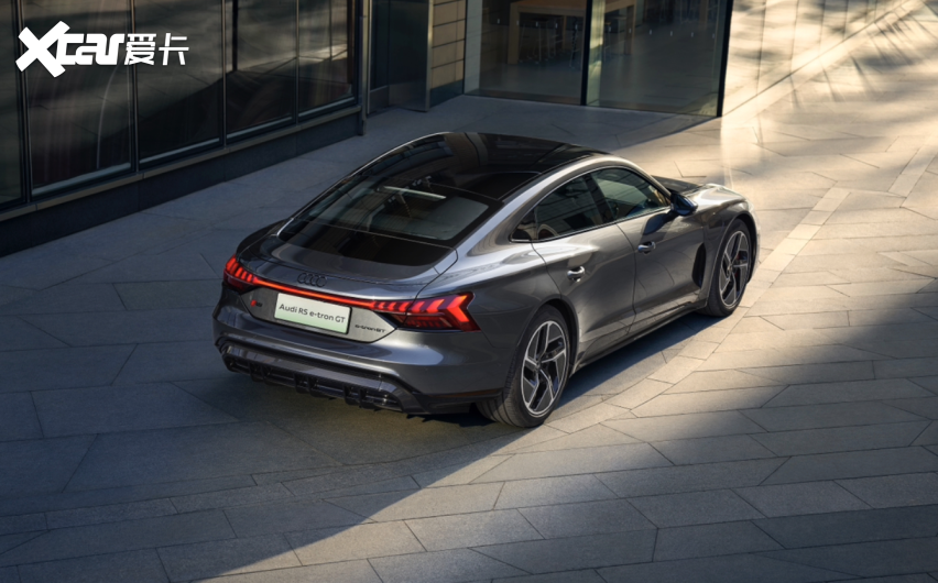 奥迪rs e-tron gt正式上市  售价146.88万元
